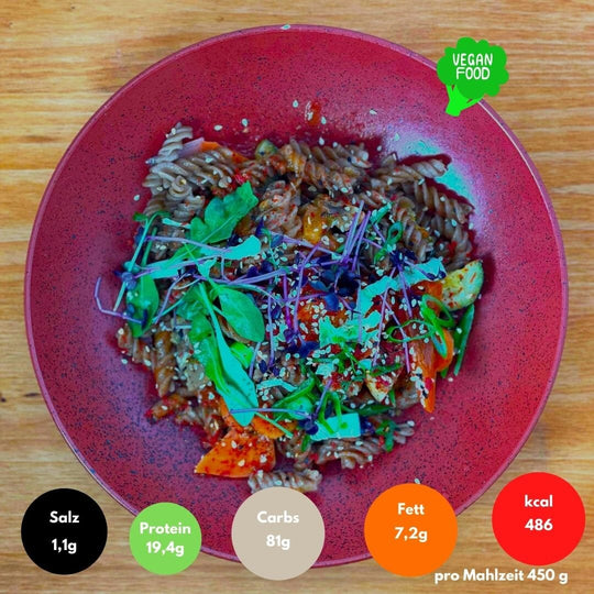 10er Vegan Bestseller Box VEGAN Season Family VEGAN Asiatische Buchweizennudeln mit Süß-Sauer-Sauce und Gemüse 